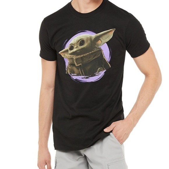 The Mandalorian Child / Baby Yoda Ball GraphicTee - Picture 1 of 1